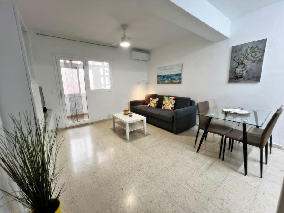 Magnifico Apartamento En El Centro De פואנגירולה מראה חיצוני תמונה