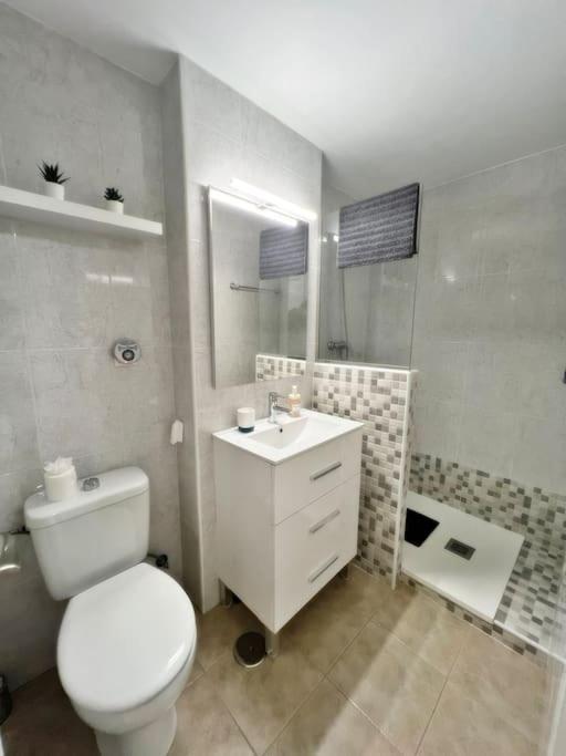 Magnifico Apartamento En El Centro De פואנגירולה מראה חיצוני תמונה